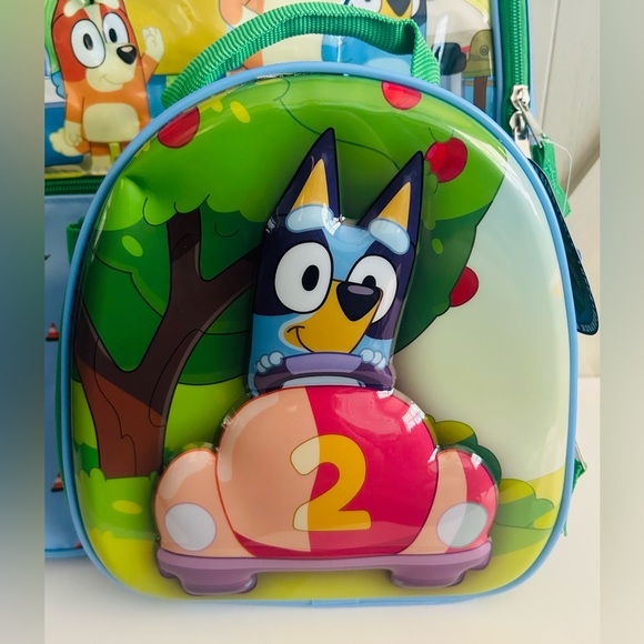 Bluey 17” Backpack w/ Lunch Bag 2-Piece Set Family Trip Theme NWT - Picture 15 of 16